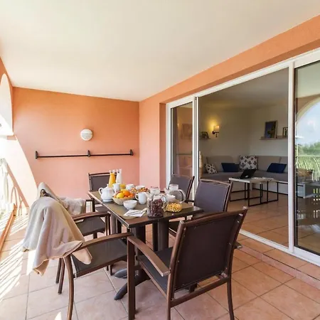 Hotel apartamentowy Pierre & Premium Les Calanques Des Issambres Les Issambres
